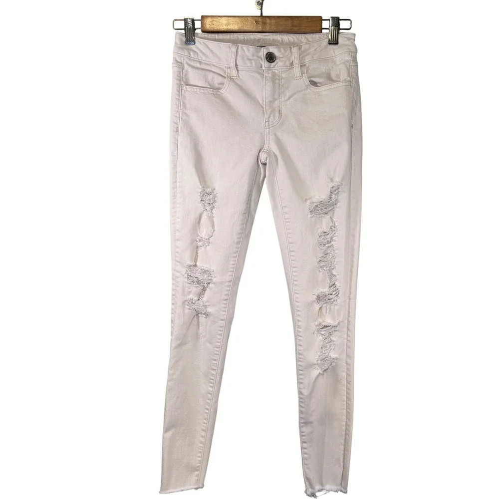 American Eagle Super Stretch White Distressed Skinny Jeggings Size 2‎ Regular